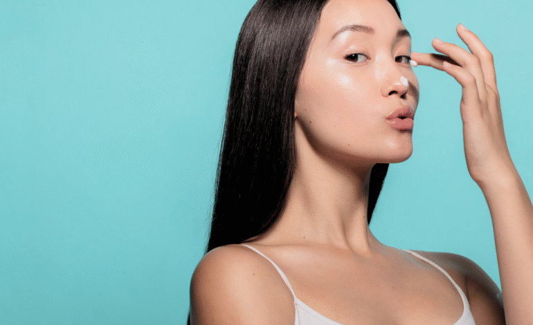 A Natural Skincare Routine for Spring/Summer: What Your Skin Really Needs
